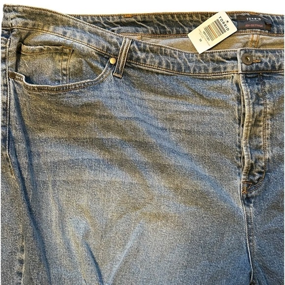 NWT TORRID 30R High Rise Straight Jeans With Gold Sequins Ripped Cuttoff Style - Picture 4 of 11